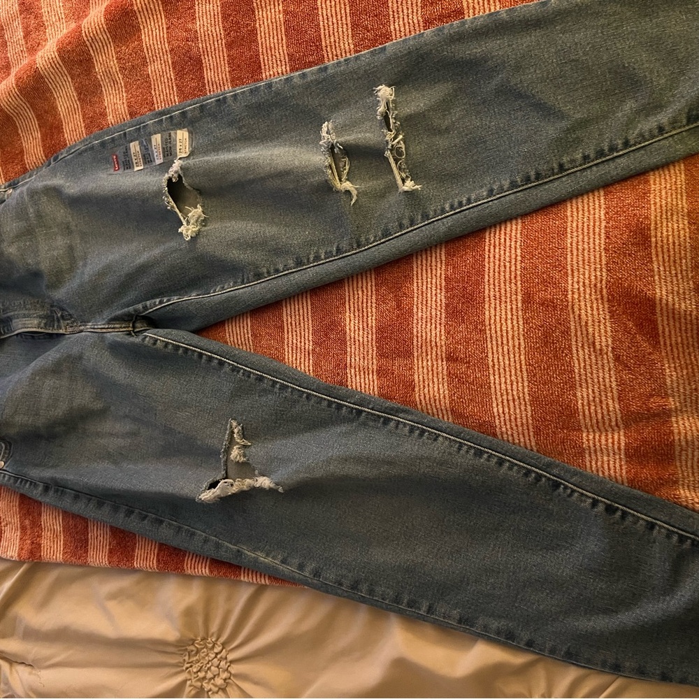 Levi's Blue High Waisted Mom Jeans